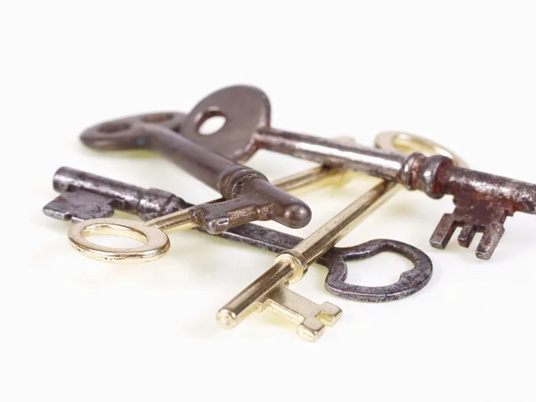 Купка старих ключів, під кутом Стокове Зображення