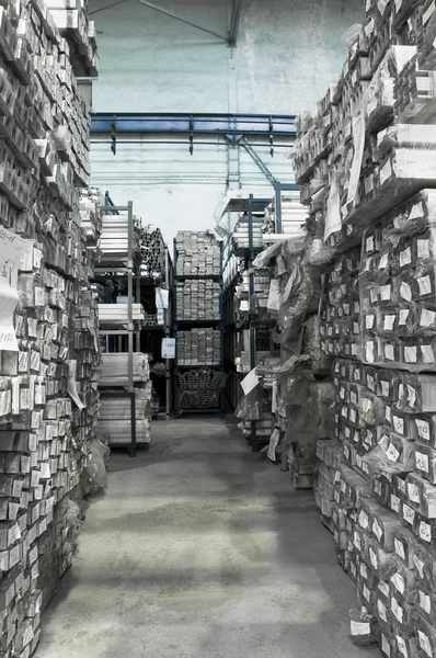 Magazzino di un profilo di alluminio — Foto Stock