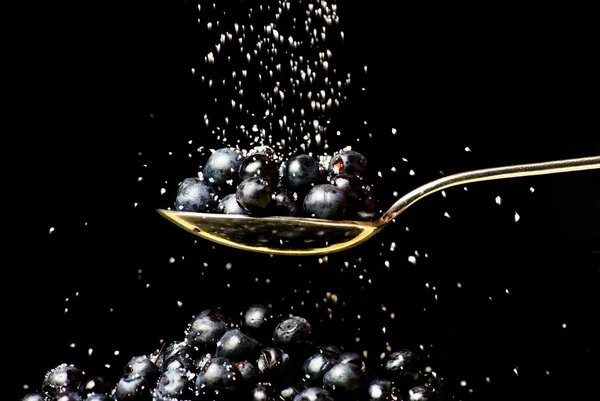 Huckleberry with sugar — Stock Photo, Image