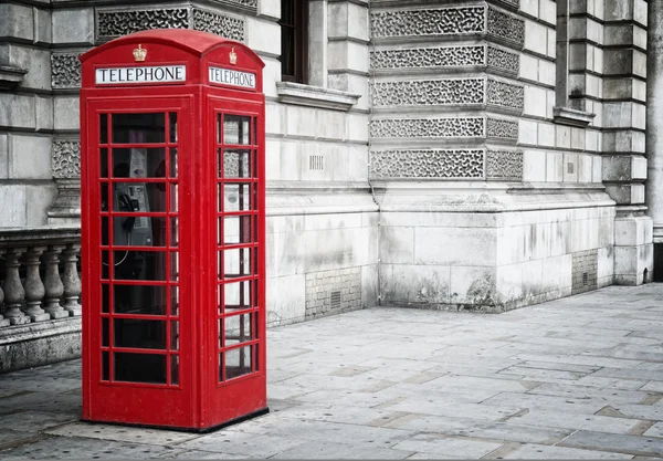 Casella telefonica rossa — Foto Stock