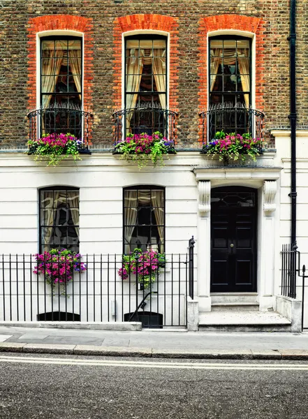 Appartement gebouw in Londen. — Stockfoto