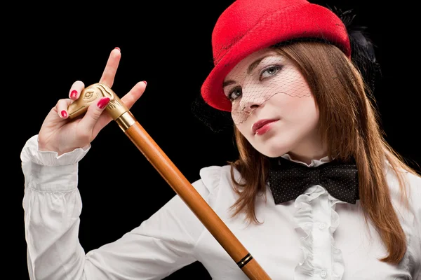 Retrato de una hermosa joven con sombrero rojo —  Fotos de Stock