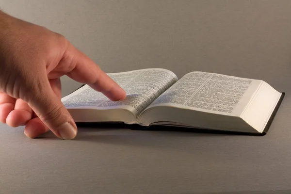 Biblestudy önce dua — Stok fotoğraf