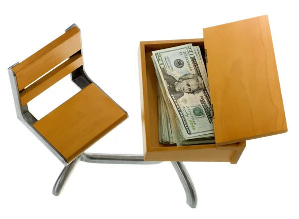 Pengar för utbildning inom skrivbord — Stockfoto
