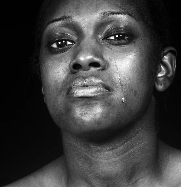 Traurige schwarze Frau — Stockfoto