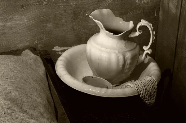 Antique Bowl — Stock Photo, Image