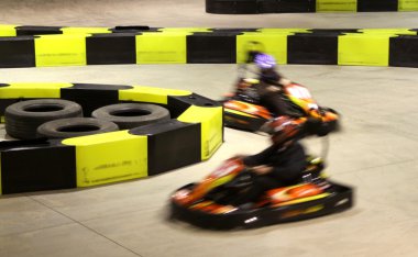 Go-kart yarış