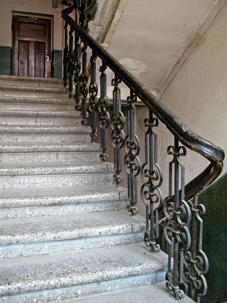 Escada velha — Fotografia de Stock
