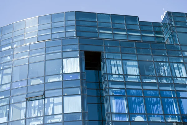 Nur ein blaues Fenster — Stockfoto
