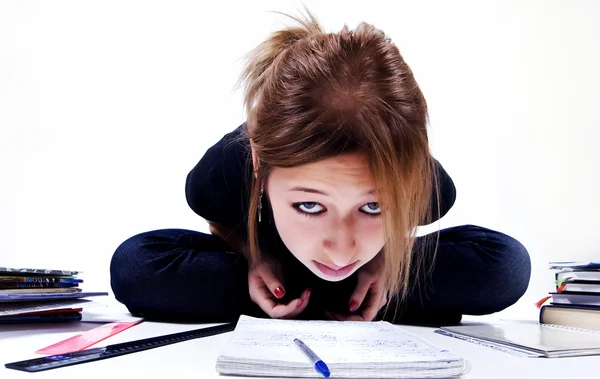 Jonge Vrouwelijke Student Studeert — Stockfoto