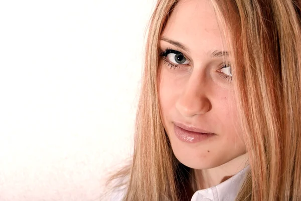 Portrét Mladého Hezká Blondýnka — Stock fotografie