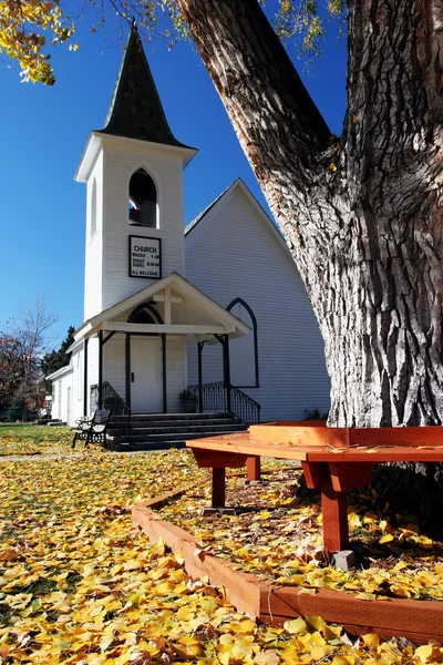 Small town church — Stock Photo, Image