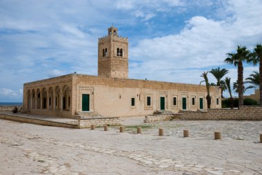 ribat Monastir, Tunus Camii