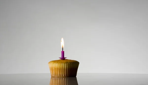 Candle burning — Stock Photo, Image