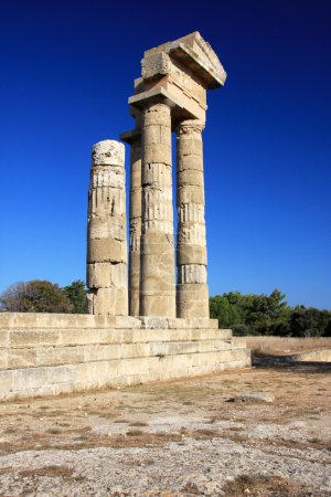 Grèce, Rhodes, Acropole, ruines du temple 