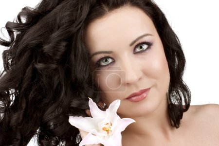 femmes avec une fleur de lys 