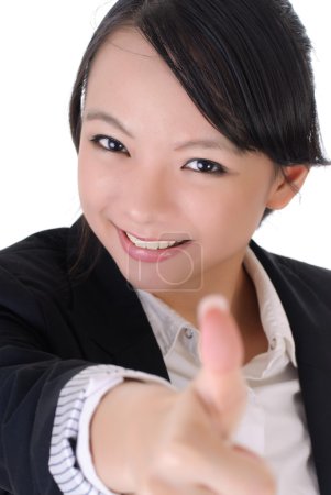 Heureuse fille d'affaires souriante 