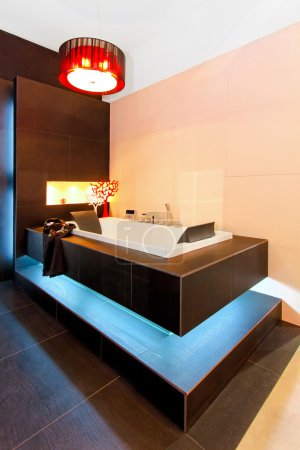 Baignoire lumineuse 